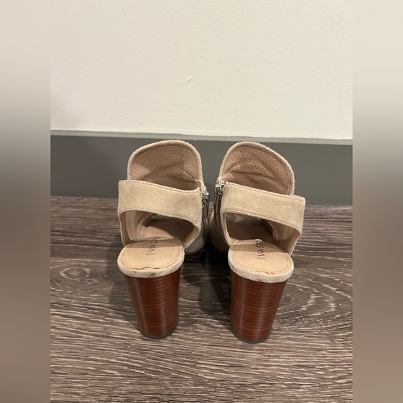 Via Spiga Gaze Block Heel Sandal - Picture 3 of 8